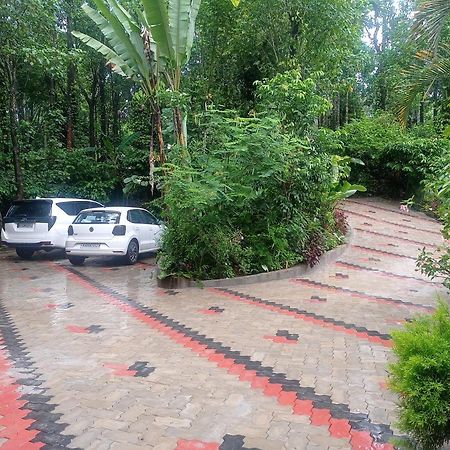 Dreams Home Estate Stay Suntikoppa ภายนอก รูปภาพ